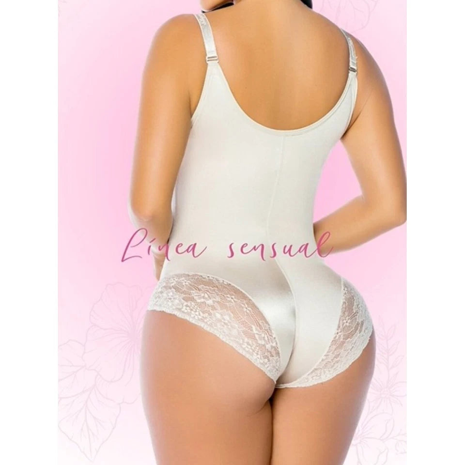 Stagmi SMI7092 100% Colombian-Made Faja Shapewear One Piece Bodysuit Lace Detail Waist Butt Shaper